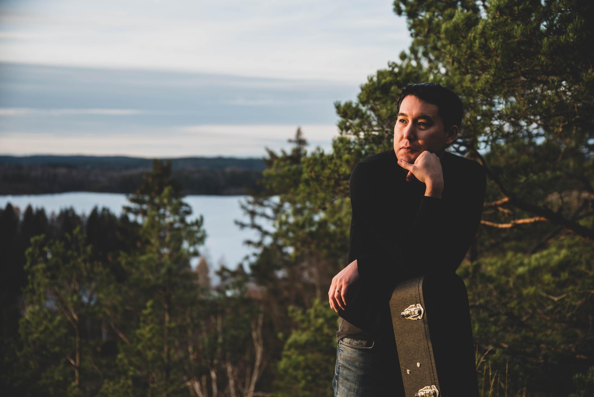 Photo of Eric Peterson by Naomi Ominey Pongolini